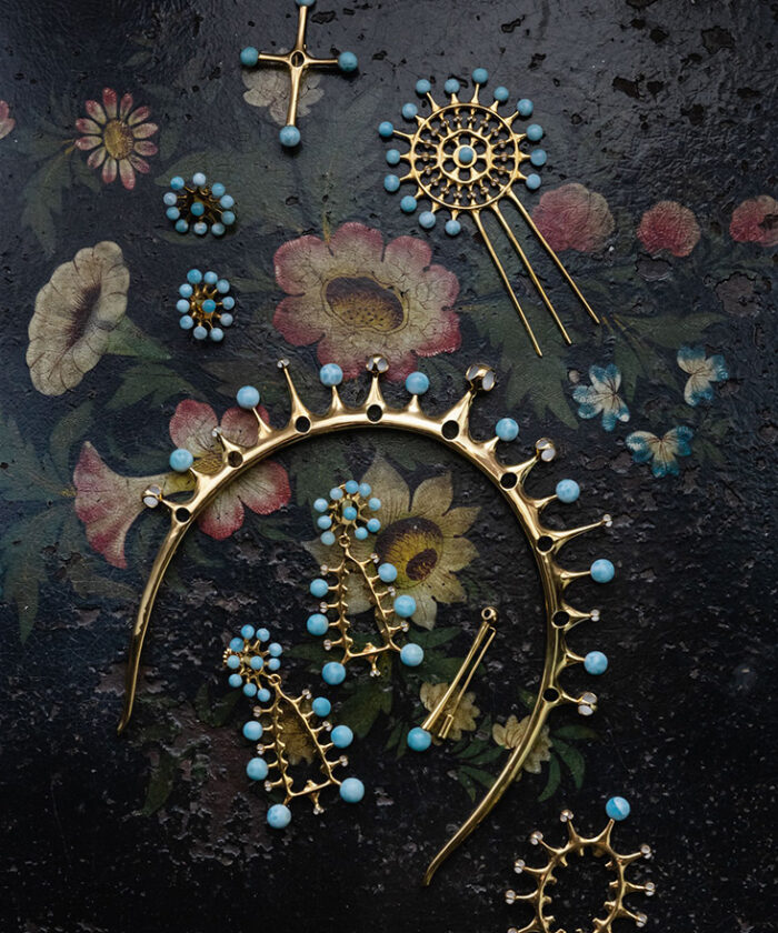 M�a + Juan - Sneakpeek